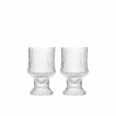 Hrímað glas frá Iittala úr Ultima Thule línunni. Glösin eru flott undir rauðvín, gos, vatn og aðra kalda drykki.