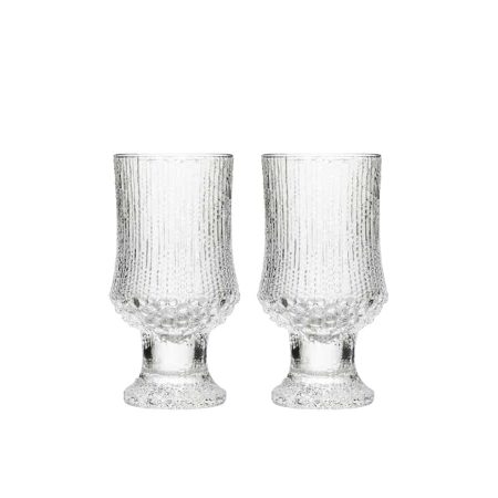 Falleg hrímuð bjórglös á fæti frá Iittala. Ultima Thule bjórglösin eru flott gjöf.